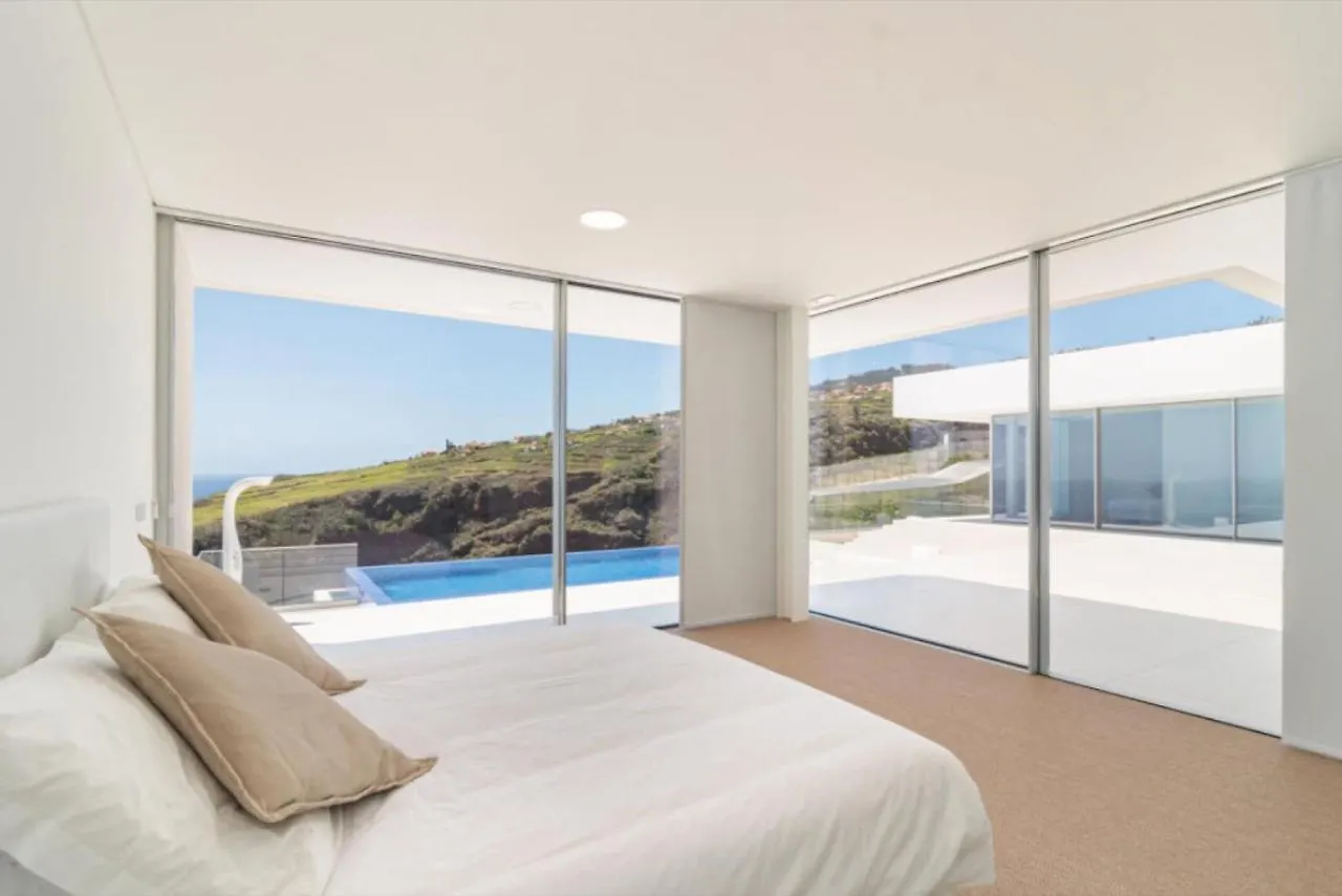 Dom wakacyjny Villa Camacho - Ultra Luxury Calheta  Portugalia